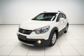 启辰R50X 2015款 1.6L 手动豪华版