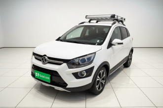 北京汽车 绅宝X25 2015款 1.5L 手动精英型