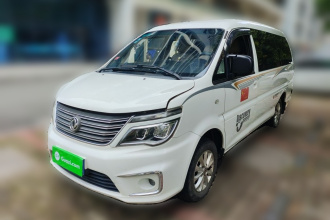 东风风行 菱智 2019款 M5L 1.6L 7座豪华型 国VI