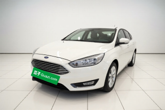 福特 福克斯 2017款 三厢 EcoBoost 180 自动精英型