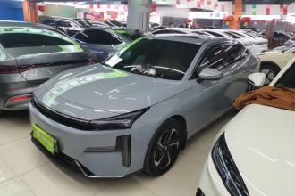 吉利银河 银河L6 2024款 125km PLUS 龙腾版