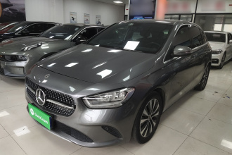 奔驰B级 2021款 B 180 时尚型