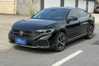 大众 帕萨特 2024款 380TSI 星空精英版