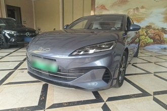 比亚迪 海豹06新能源 2024款 DM-i 120KM尊荣型