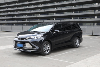 丰田 赛那SIENNA 2024款 2.5L混动 舒适版