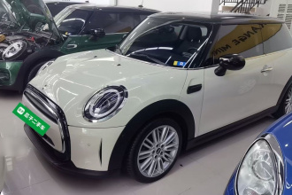 MINI 2022款 改款 1.5T COOPER 经典派