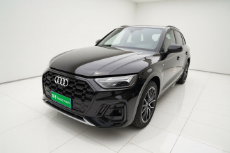 奥迪Q5L 2024款 45 TFSI 豪华动感型