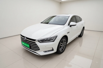 比亚迪 秦Pro新能源 2019款 DM 1.5TI 自动领航版