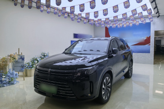 鸿蒙智行 问界M7 2024款 1.5T 后驱Plus版 6座