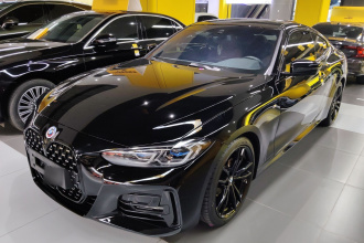 宝马4系 2022款 改款 425i M运动曜夜套装