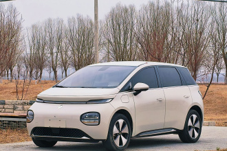 宝骏云朵 2023款 460 Pro