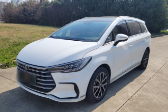 比亚迪 宋MAX新能源 2022款 DM-i 105KM 旗舰型