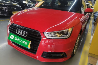 奥迪A1 2016款 30 TFSI Sportback S Line运动版