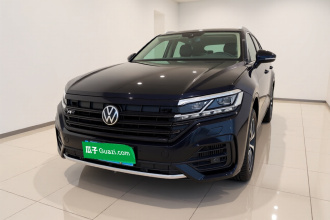 大众 途锐 2021款 3.0TSI 锐享版 经典运动套装