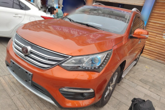 比亚迪 宋 2018款 1.5TID 自动智联尊贵型