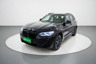 宝马X3 2023款 xDrive30i 领先型 M曜夜套装