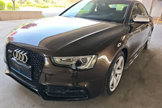 奥迪A5 2016款 Coupe 45 TFSI 进取型