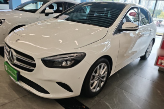 奔驰B级 2022款 改款 B 200 时尚型