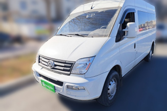 上汽大通MAXUS 新途V80 2021款 2.0T PLUS 手动全能王中轴中顶6/7/8/9座