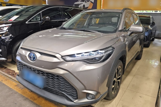 丰田 锋兰达 2023款 2.0L 智能电混双擎 尊贵版