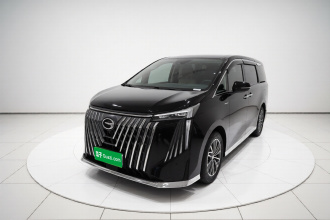 广汽传祺 传祺M8 2024款 大师系列 400T 至尊版