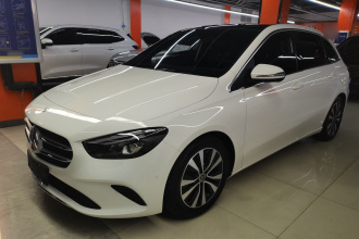 奔驰B级 2021款 B 200 动感型