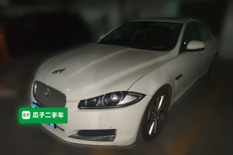 捷豹XF 2015款 XF 2.0T 80周年典藏豪华版