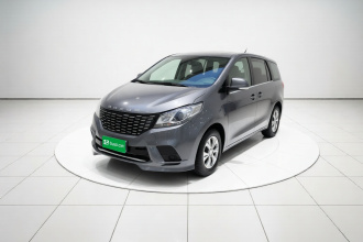 上汽大通MAXUS 大通G10 2023款 改款 2.0L 手动多功能版 汽油 7座