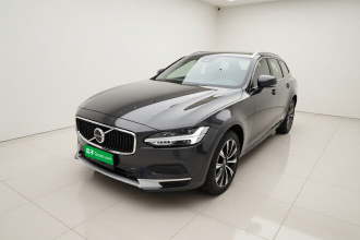 沃尔沃V90 2025款 Cross Country B5 AWD 智远版