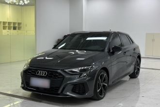 奥迪A3 2022款 Sportback 35 TFSI 时尚运动型