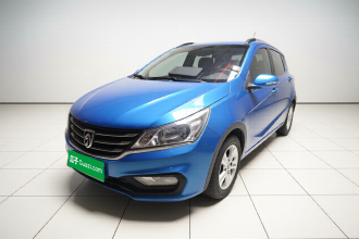 宝骏310 2016款 1.2L 手动豪华型