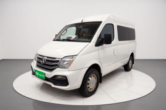 上汽大通MAXUS 新途V80 2018款 2.5T 6挡手动精英版短轴中顶5-6座