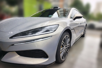 腾势Z9GT 2026款 闪充旗舰型
