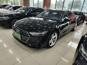 奥迪A7L 2022款 45 TFSI S-line 筑梦新生版