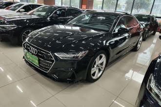 奥迪A7L 2022款 45 TFSI S-line 筑梦新生版