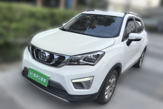 长安CS15 2016款 1.5L 手动豪华版