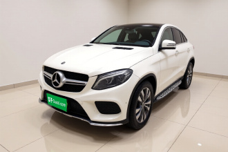 奔驰GLE轿跑 2018款 GLE 400 4MATIC 轿跑SUV