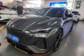 长安UNI-V 2023款 2.0T 领速版