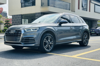 奥迪Q5L 2020款 改款 40 TFSI 荣享时尚型