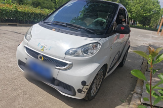 smart fortwo 2012款 1.0 MHD 硬顶舒适版