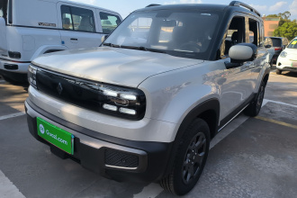 宝骏悦也Plus 2025款 旗舰版 5座