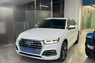 奥迪Q5L 2020款 45 TFSI 尊享时尚型