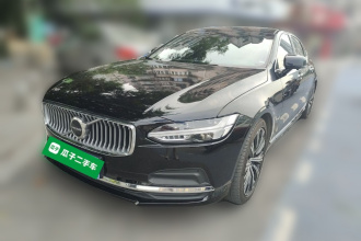 沃尔沃S90 2023款 B5 智远豪华版