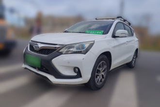 比亚迪 宋 2016款 1.5TI 手动豪华型