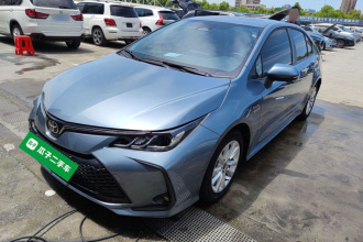 丰田 卡罗拉 2024款 1.8L 智能电混双擎 精英版