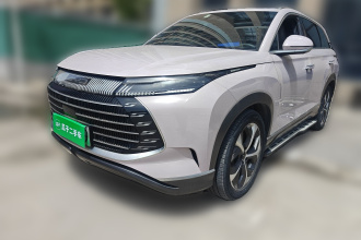 比亚迪 护卫舰07 2023款 DM-i 205KM 尊贵型