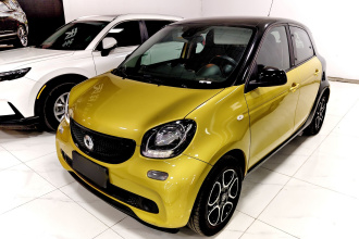 smart forfour 2016款 0.9T 66千瓦先锋版