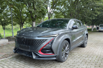 长安UNI-T 2020款 1.5T 尊贵型