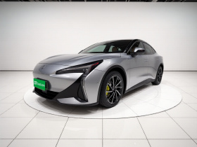 ARCFOX极狐 极狐 阿尔法S5 2024款 560MAX 185kW