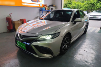 丰田 凯美瑞 2021款 2.0S 锋尚版